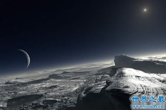 宇宙中十大最惊人的发现，月亮正在逃离地球(www.gifqq.com)