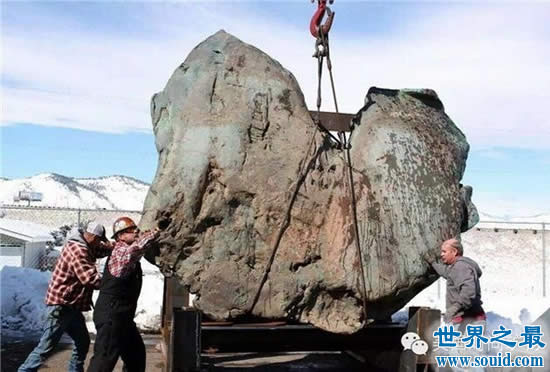 世界上最大的自然铜，重达26吨(形成于十亿年前)(www.gifqq.com)