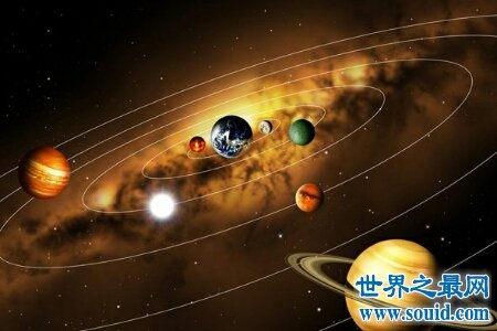 很早以前冥王星在太阳系九大行星中被除名了  现在只有八大行星(www.gifqq.com)