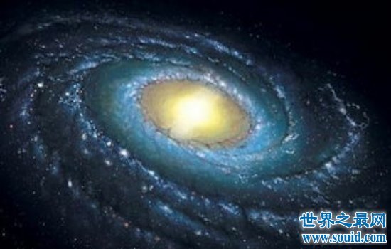 宇宙中最大的星球R136a1，真的比地球大好多倍啊！(www.gifqq.com)