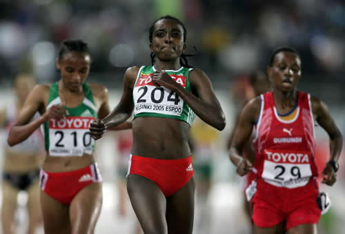 5000米世界纪录，男子12分37秒/女子14分11秒(www.gifqq.com)