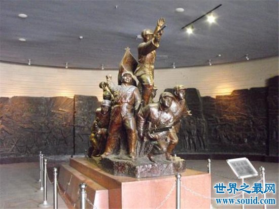 淮海战役纪念馆，建成后免费供大家参观(www.gifqq.com)