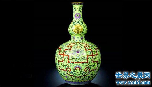 拍卖最贵的十大瓷器排行，元青花萧何月下追韩信图梅瓶8.4亿(www.gifqq.com)