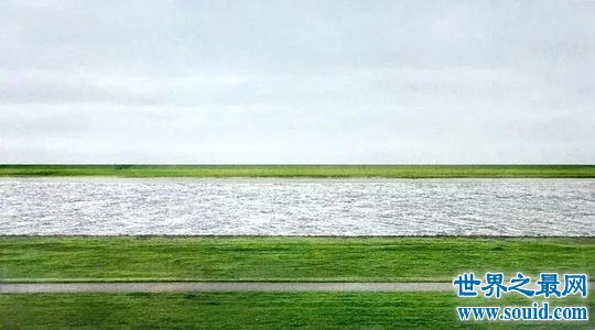 世界上最珍贵的照片，《莱茵河Ⅱ》430万美元拍卖出去！(www.gifqq.com)