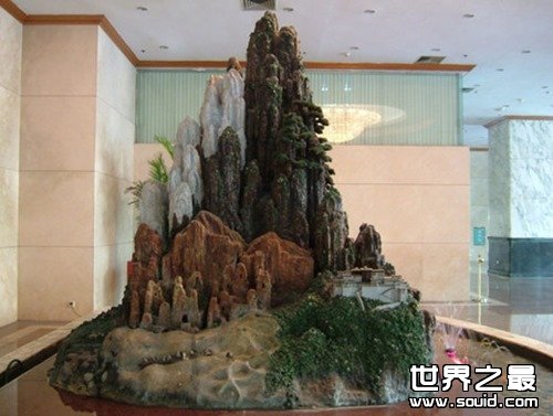 世界上最大的陶塑作品（室内）(www.gifqq.com)