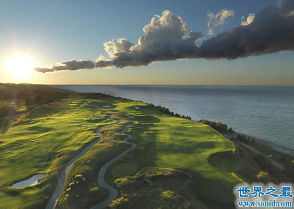 世界上最美的高尔夫球场，有钱人的天堂(www.gifqq.com)