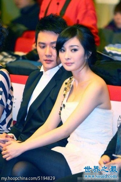 中国最色的男明星，盘点偷瞄女星胸部的男人(www.gifqq.com)