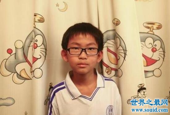 中国年龄最小的黑客，汪正扬(8岁开始写小程序)(www.gifqq.com)