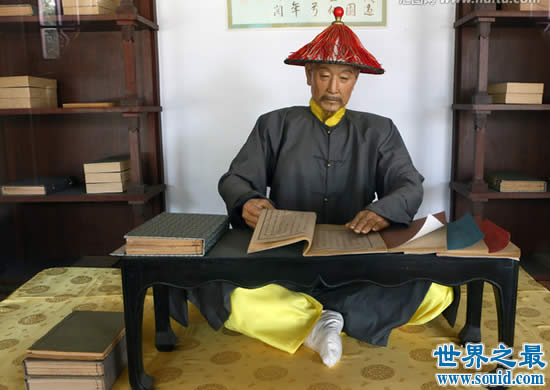 中国历史上在位时间最长的皇帝，康熙帝61年(www.gifqq.com)