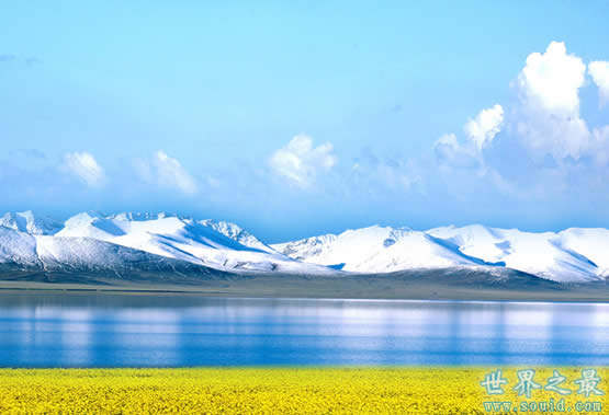 中国最大的咸水湖，青海湖(我国第一大湖)(www.gifqq.com)
