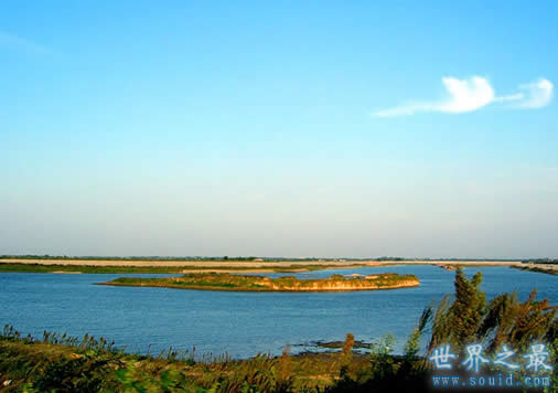 中国最大的淡水湖是潘阳湖，也是我国第二大湖(www.gifqq.com)