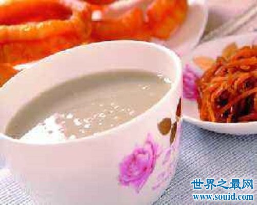 北京除了烤鸭还有豆汁  你知道吗？(www.gifqq.com)