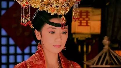 中国最阴狠的姓氏，人们看到就有一股寒意，源于一场上千年的仇(www.gifqq.com)
