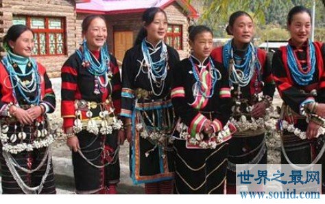 中国人数最少的民族，珞巴族(www.gifqq.com)