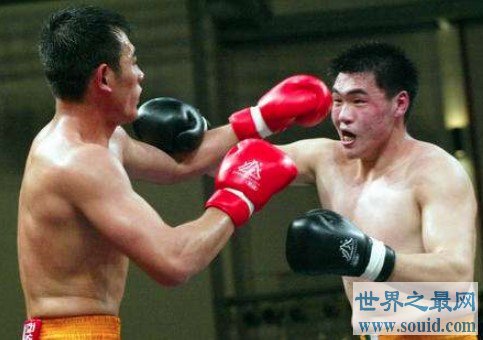 中国最强散打王，曾连续2年获得65公斤级散打冠军(www.gifqq.com)