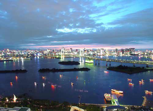 世界上最富有的城市排名，日本东京最有钱(www.gifqq.com)