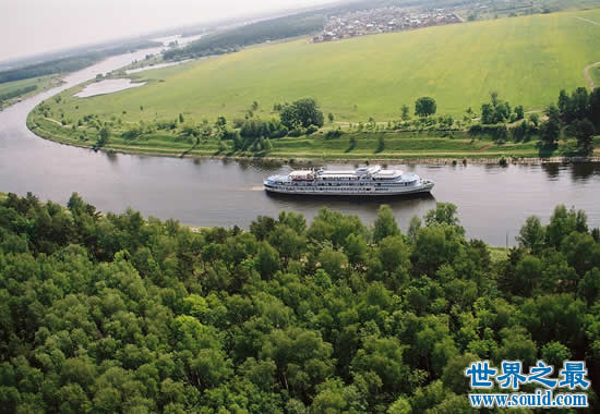 世界上最长的内流河是哪条？伏尔加河(长3690公里)(www.gifqq.com)