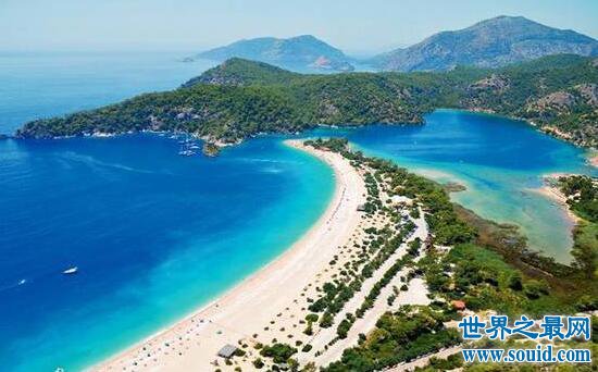 世界上最美的海滩，土耳其蓝礁湖海滩(宛如仙境)(www.gifqq.com)