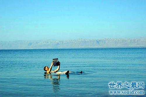 世界上最美丽的湖泊排行榜，放眼望去让人心旷神怡(www.gifqq.com)