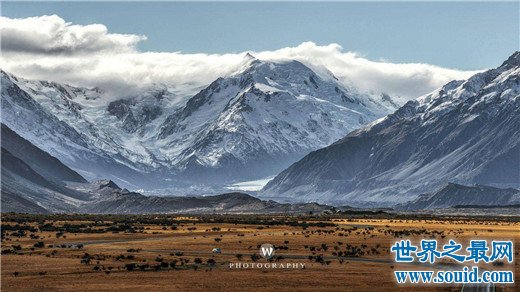 世界上最美丽的10座山，中国羞女峰排第一(www.gifqq.com)