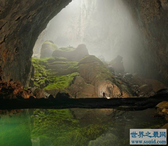 越南最大山洞，也许可以通往地心世界(www.gifqq.com)