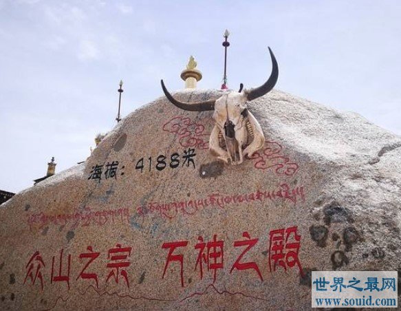 中国最大的拉则诞生，位于青海拉脊山巅的宗喀拉则(www.gifqq.com)